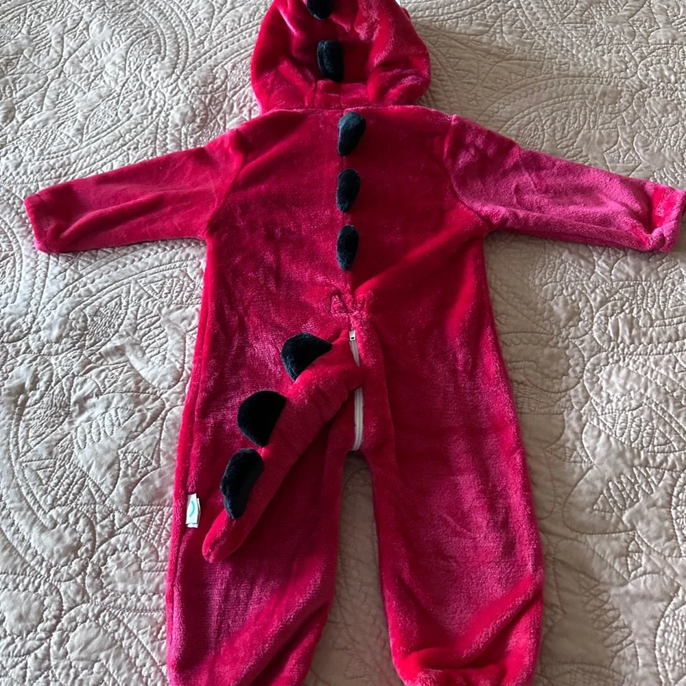 Red‎ Dinosaur Baby Halloween Costume 24” waist NWT